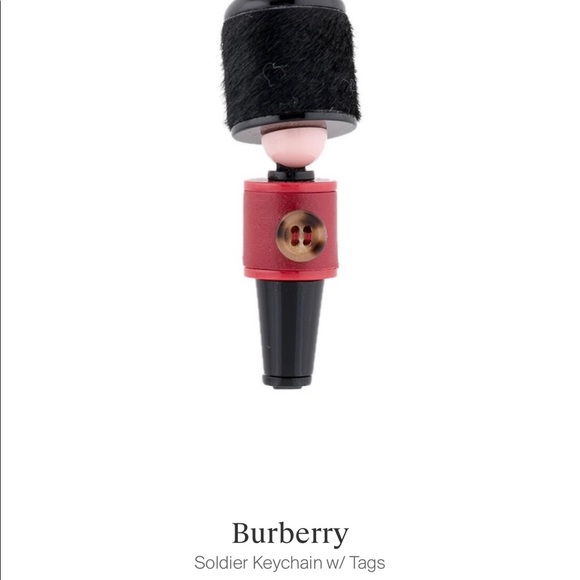 AUTHENTIC BURBERRY-NWT Queen’s Guard Keychain - Picture 3 of 14
